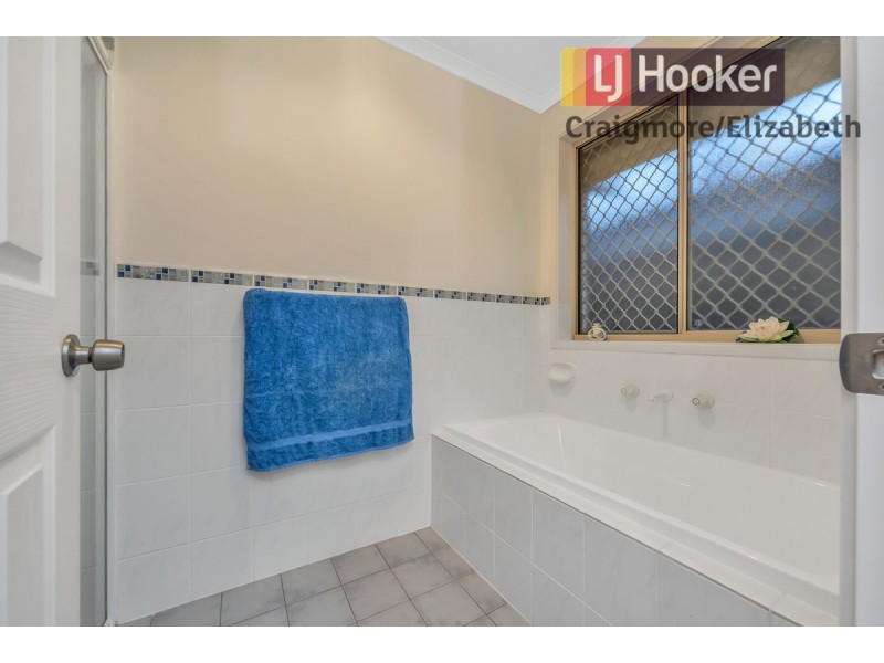 44 Trinity Court, Andrews Farm SA 5114