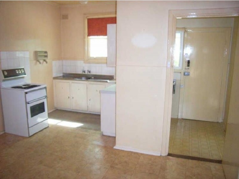 34 Sampson Road, Elizabeth Grove SA 5112