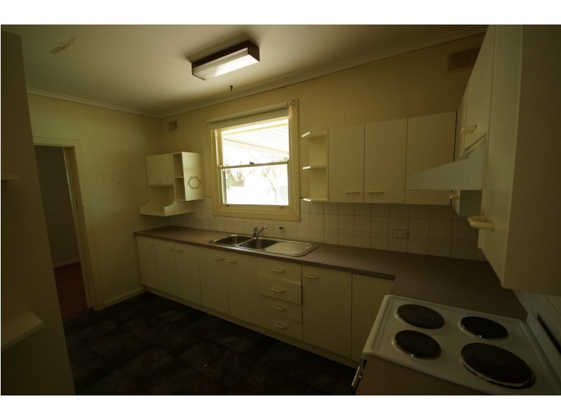 12 Tolmer Road, Elizabeth Park SA 5113