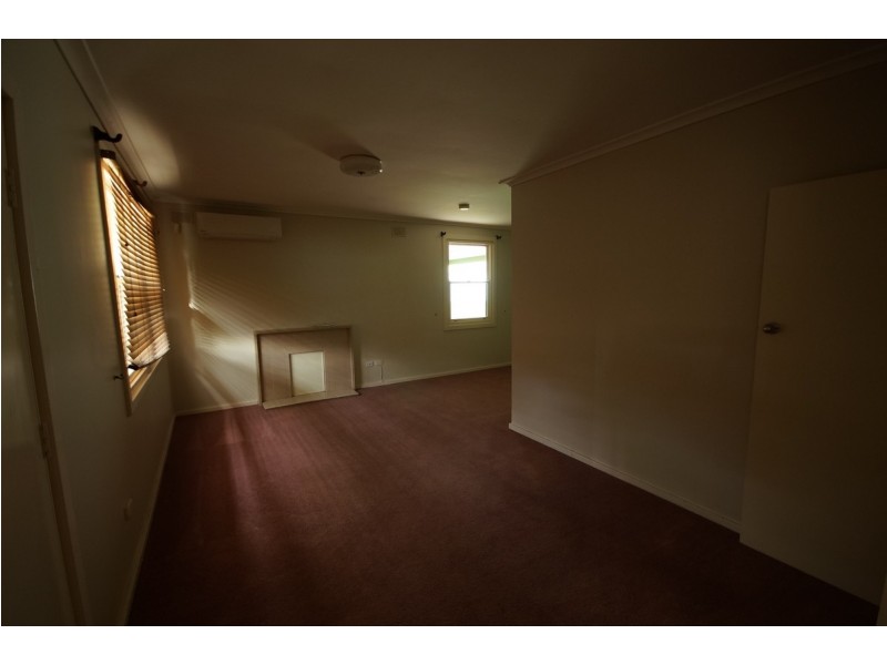 12 Tolmer Road, Elizabeth Park SA 5113