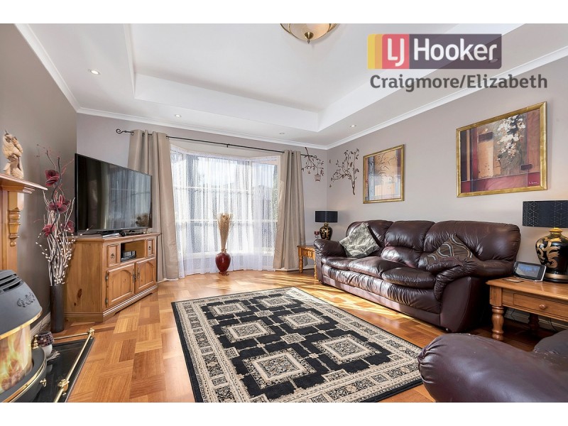 11 Dawn Close, Andrews Farm SA 5114