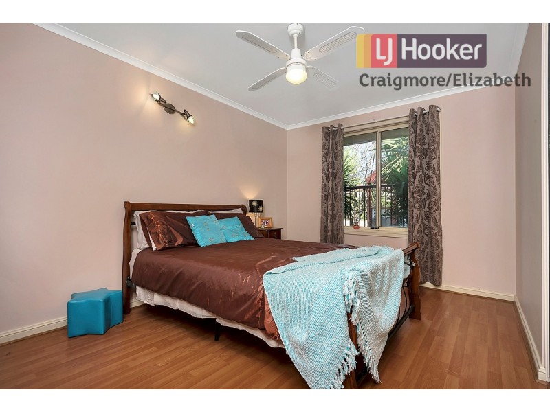 11 Dawn Close, Andrews Farm SA 5114