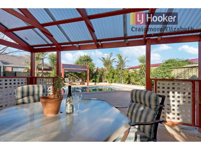 11 Dawn Close, Andrews Farm SA 5114