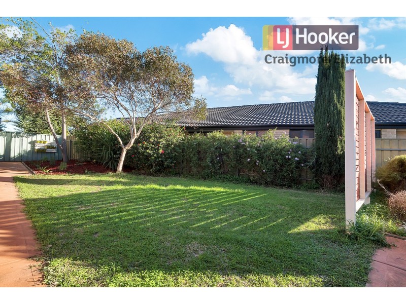 11 Dawn Close, Andrews Farm SA 5114