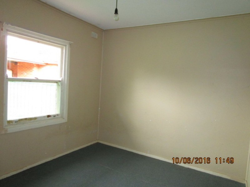 10 Crisp Road, Elizabeth Downs SA 5113