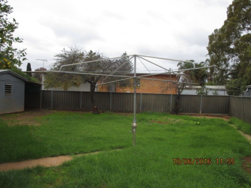 10 Crisp Road, Elizabeth Downs SA 5113