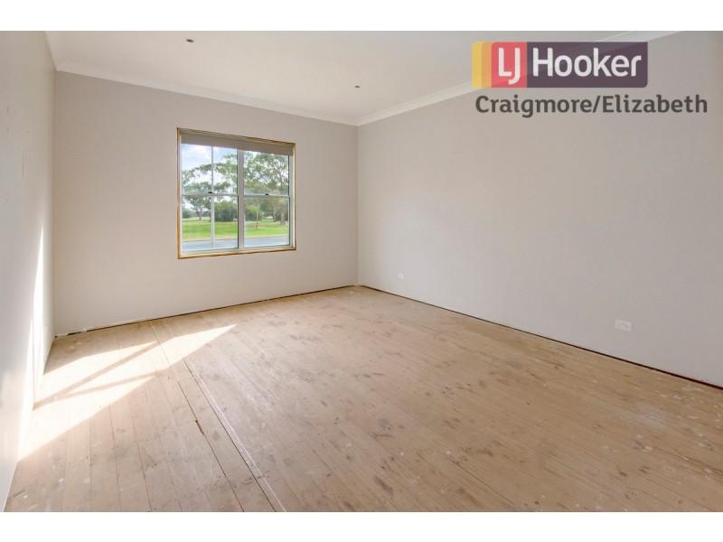 16 McKenzie Road, Elizabeth Downs SA 5113