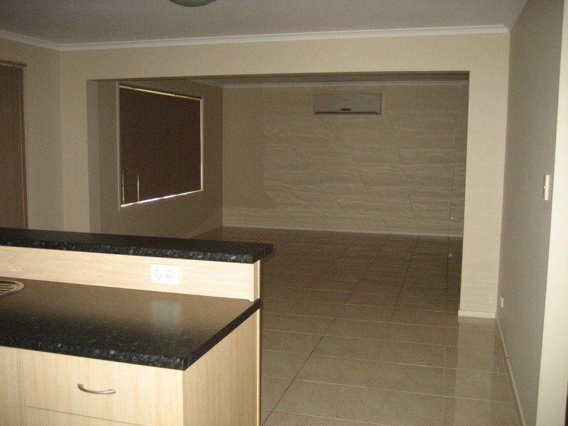 30 Everest Avenue, Andrews Farm SA 5114