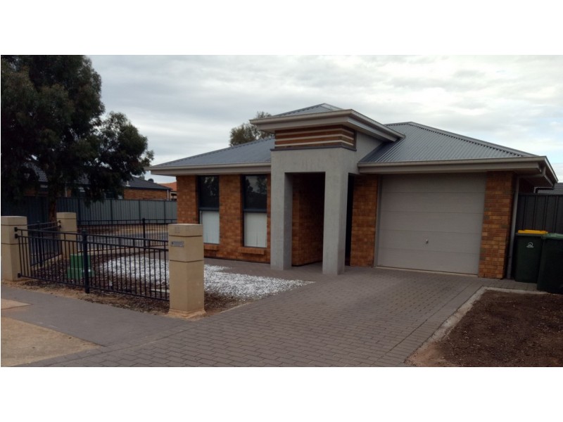 26 Lonsdale Crescent, Andrews Farm SA 5114