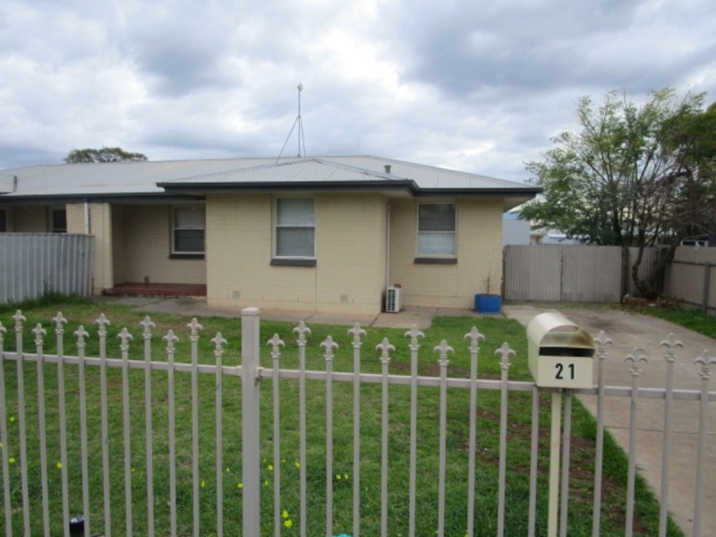 21 Samuel Street, Smithfield SA 5114
