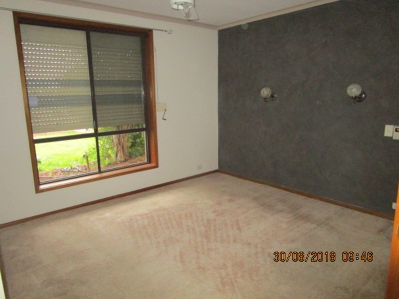 10 Kareda Court, Hillbank SA 5112