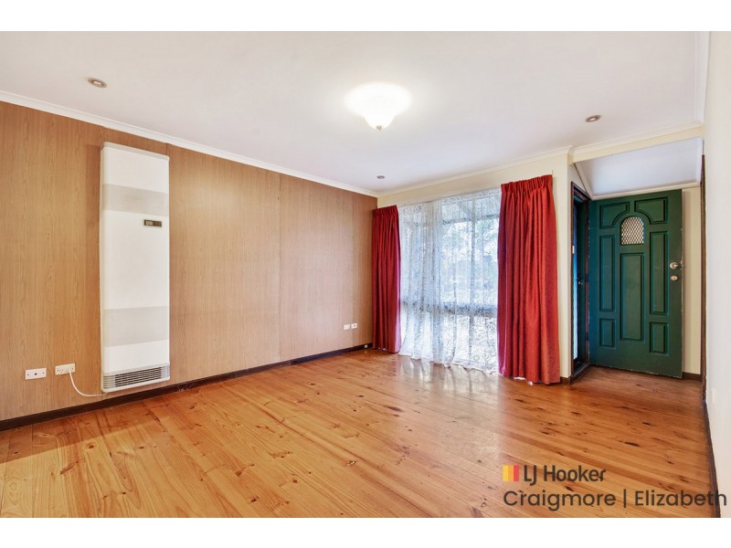 18 Noora Crescent, Munno Para SA 5115