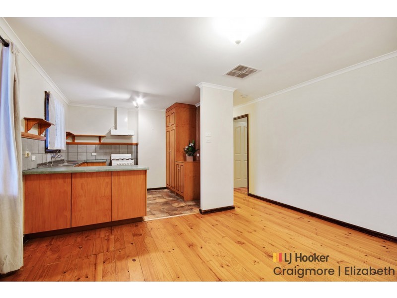 18 Noora Crescent, Munno Para SA 5115