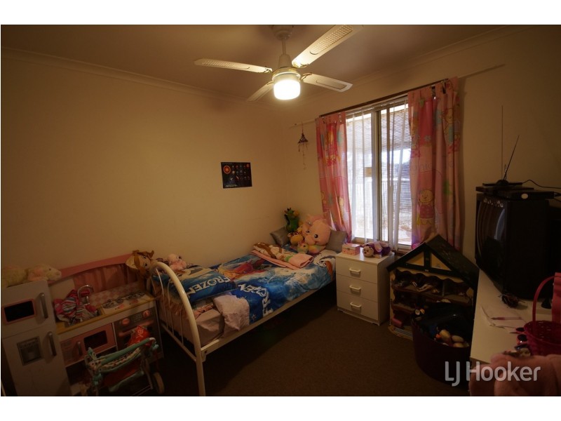 16 Grace Avenue, Andrews Farm SA 5114