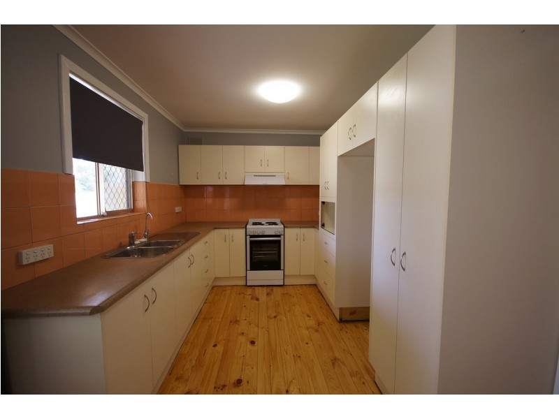 10 Drage Street, Elizabeth Downs SA 5113