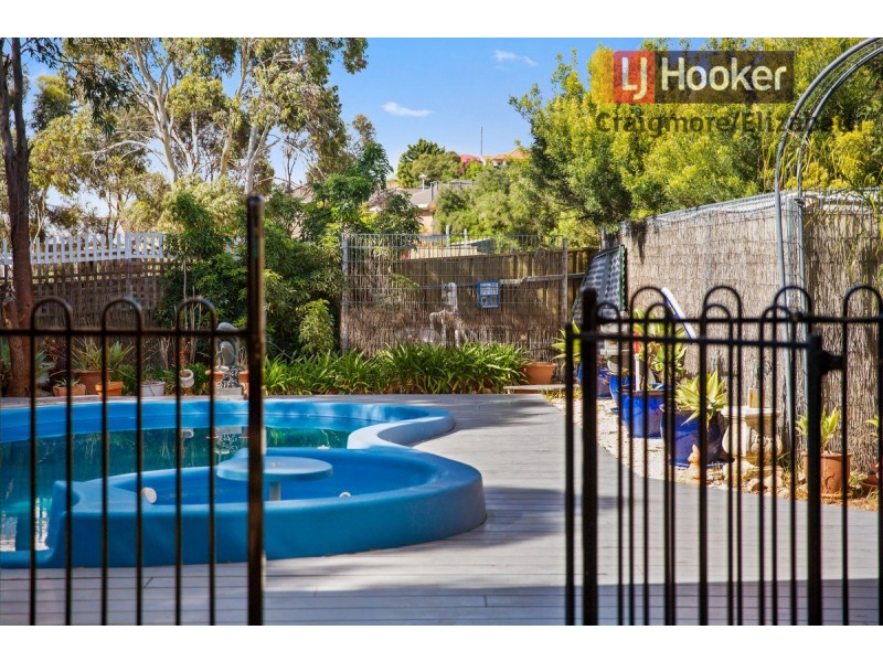 1 Winston Crescent, Hillbank SA 5112