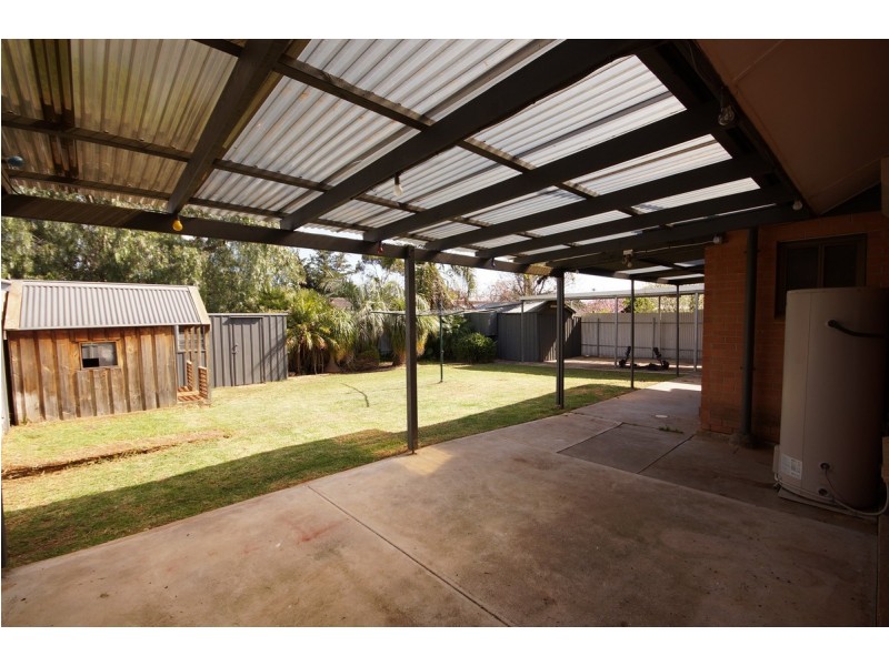 27 Mannington Road, Elizabeth Park SA 5113