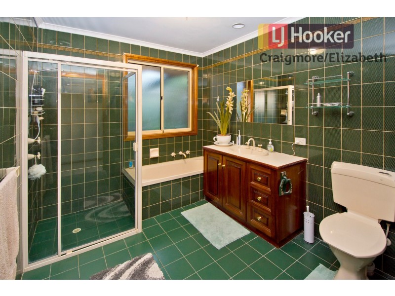 24 Jenolan Crescent, Hillbank SA 5112