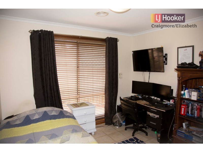 24 Jenolan Crescent, Hillbank SA 5112