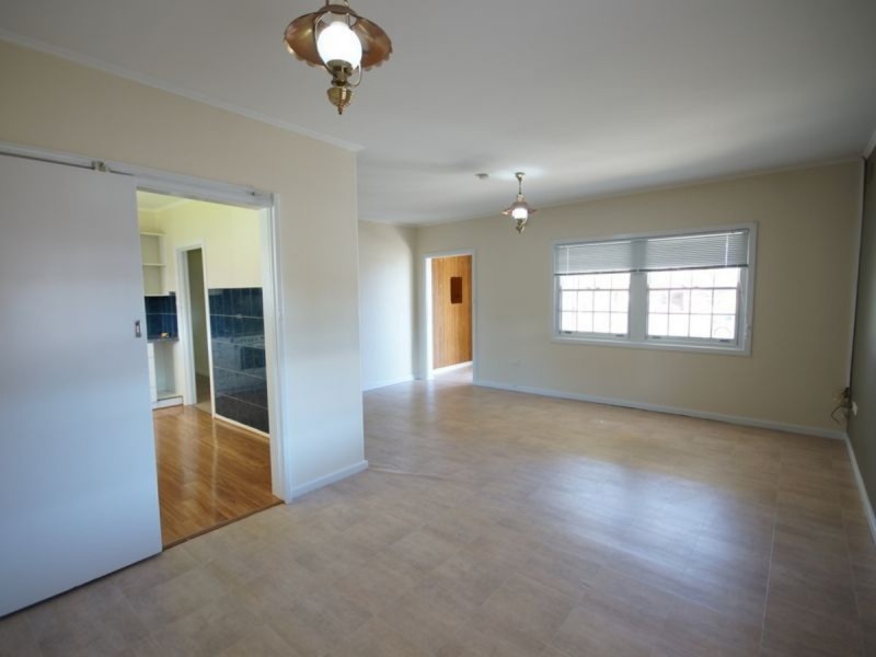 16 Marshalsea Road, Elizabeth Park SA 5113