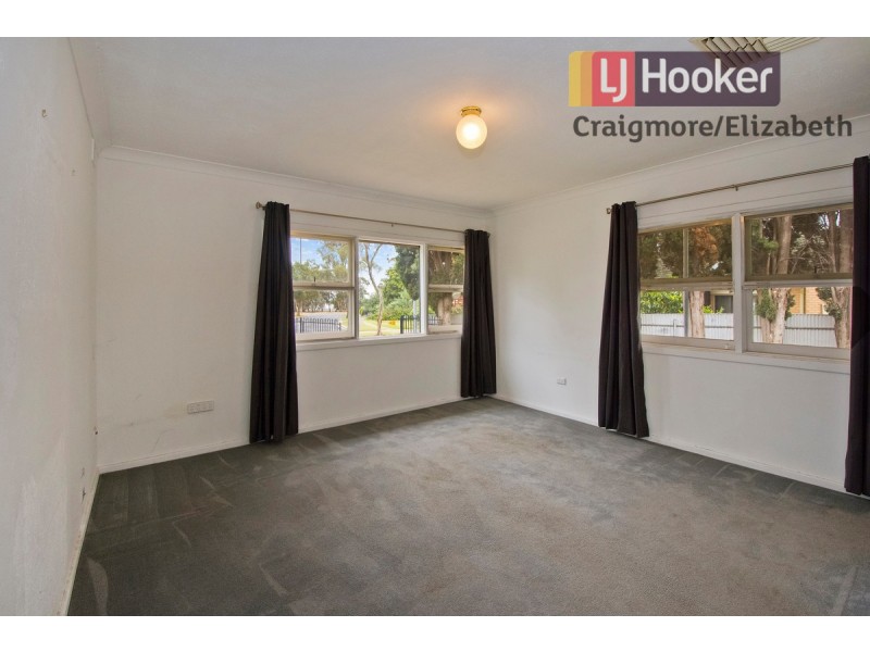 28 Justinian Street, Elizabeth Downs SA 5113