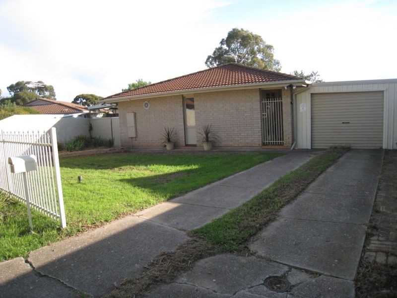 27 Halifax Court, Elizabeth Downs SA 5113