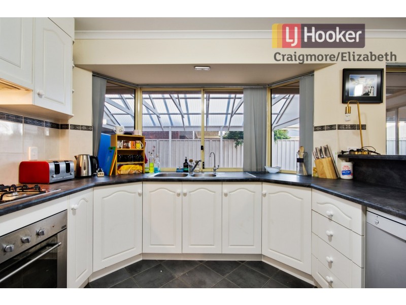 8 Hannah Road, Munno Para West SA 5115