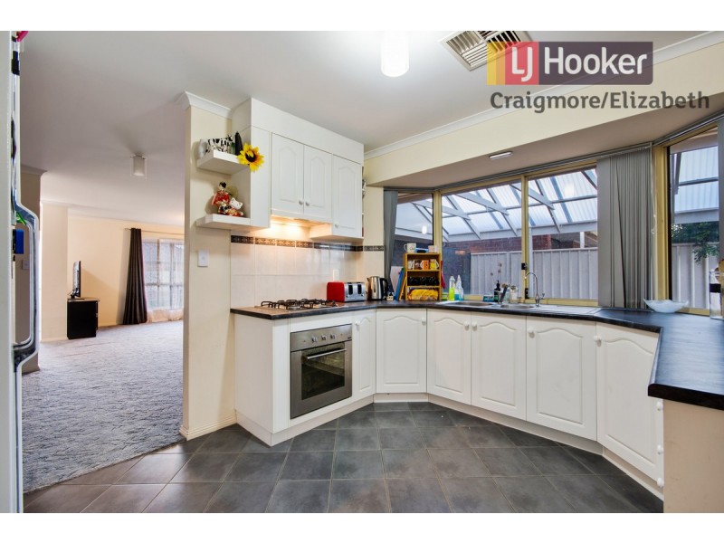 8 Hannah Road, Munno Para West SA 5115