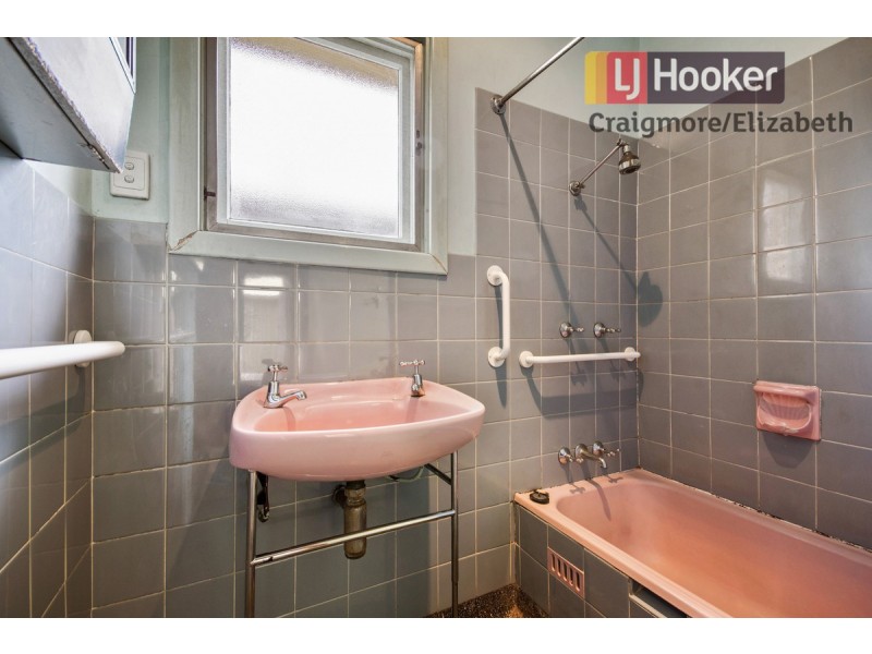 29 Crisp Road, Elizabeth Downs SA 5113