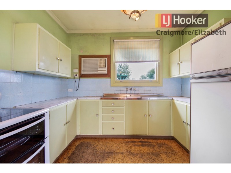 29 Crisp Road, Elizabeth Downs SA 5113