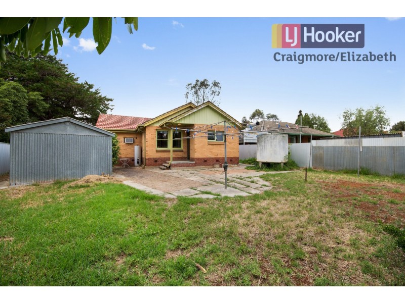 29 Crisp Road, Elizabeth Downs SA 5113