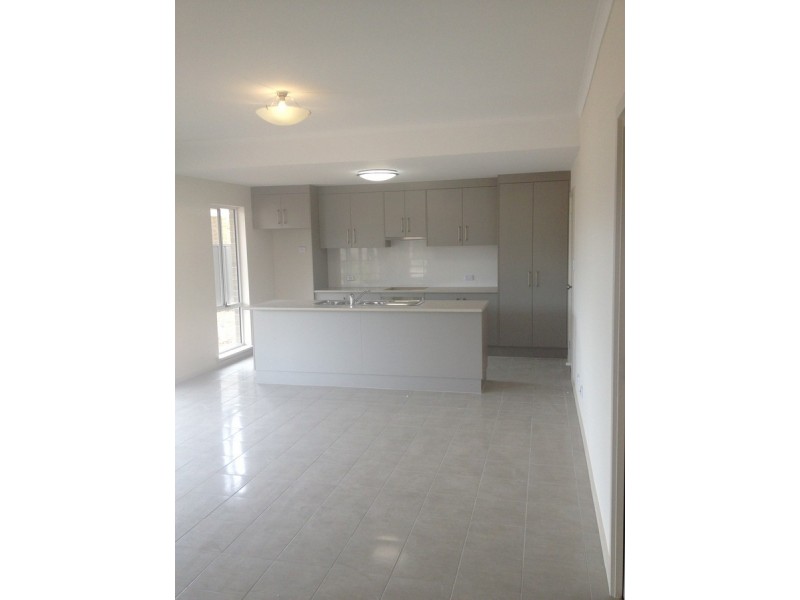 31 Swinden Crescent, Blakeview SA 5114