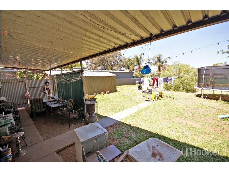 33 Peacock Road, Elizabeth Downs SA 5113