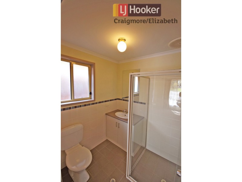 5 Willandra Close, Andrews Farm SA 5114