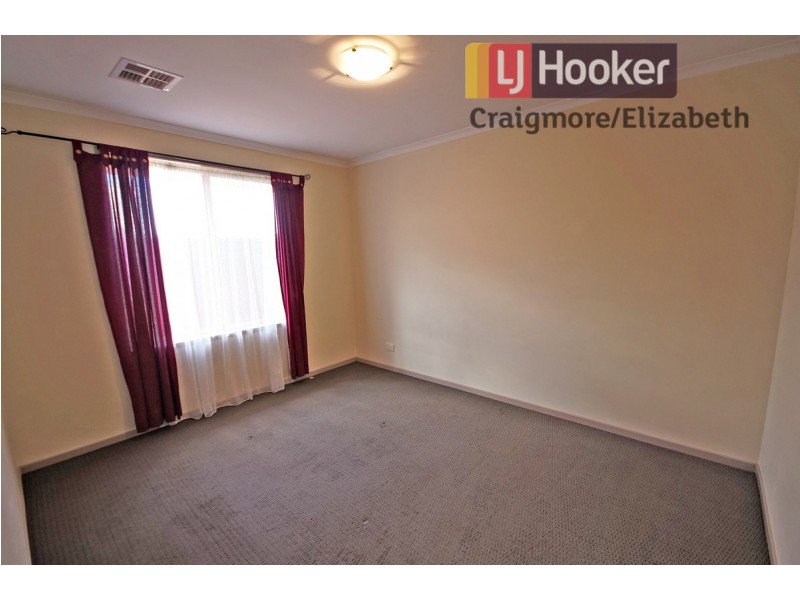 5 Willandra Close, Andrews Farm SA 5114