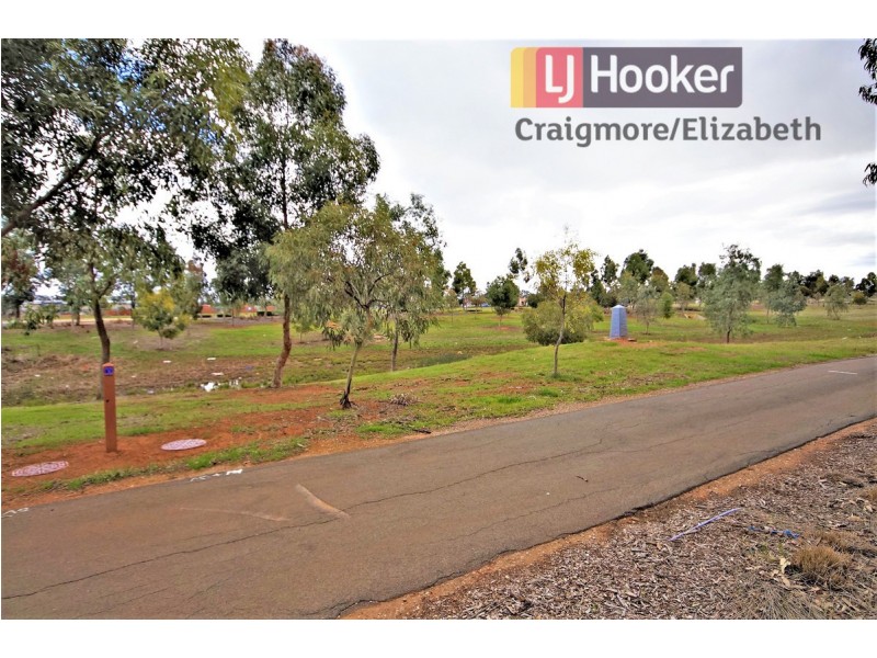 5 Willandra Close, Andrews Farm SA 5114