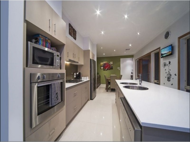 42 Days Drive, Munno Para West SA 5115