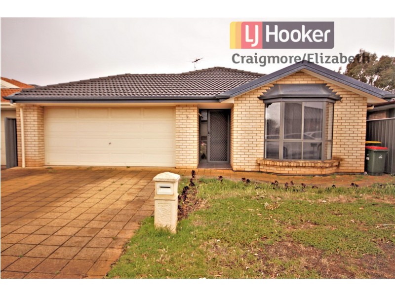 2 Boronia Court, Munno Para West SA 5115
