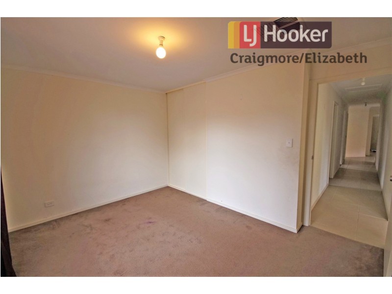 2 Boronia Court, Munno Para West SA 5115