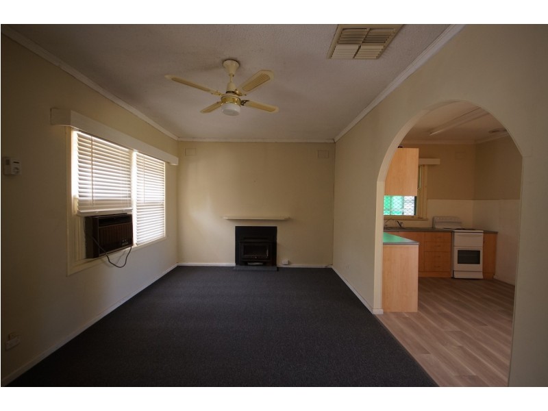 30 Garlick Road, Elizabeth Park SA 5113