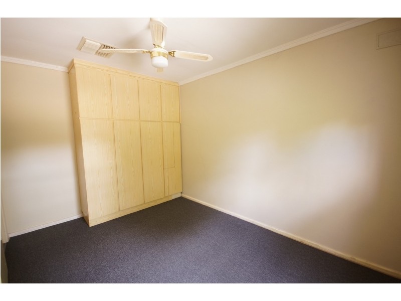 30 Garlick Road, Elizabeth Park SA 5113