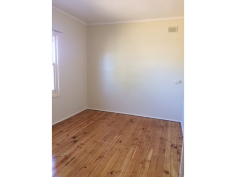 57 Hogarth Road, Elizabeth South SA 5112