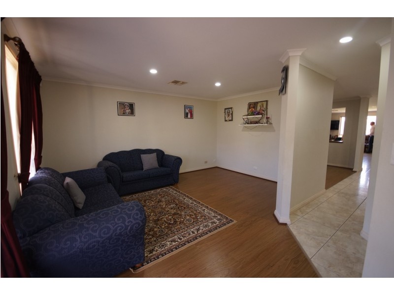 13 Blight Crescent, Hillbank SA 5112