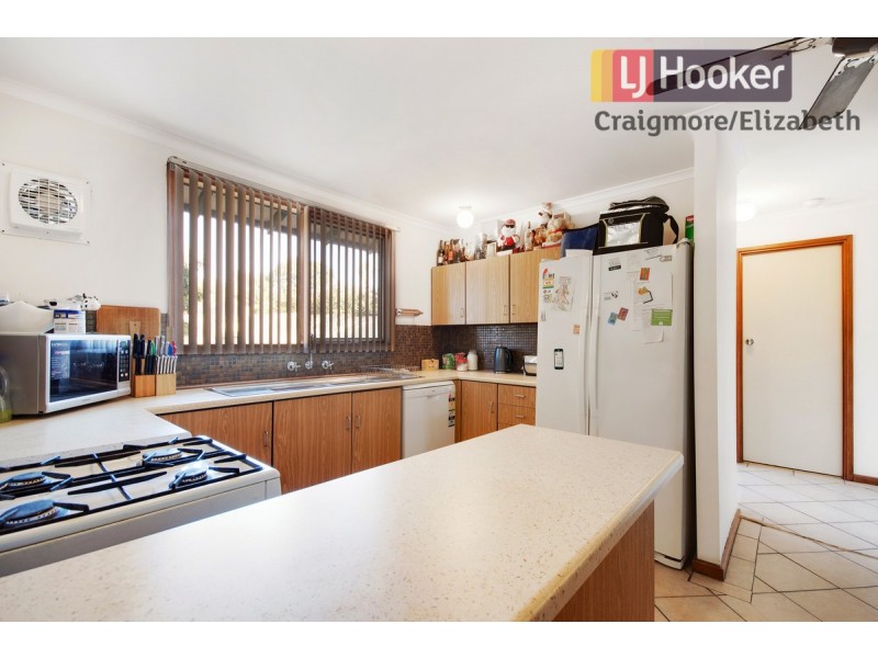 15 Paginton Crescent, Elizabeth East SA 5112