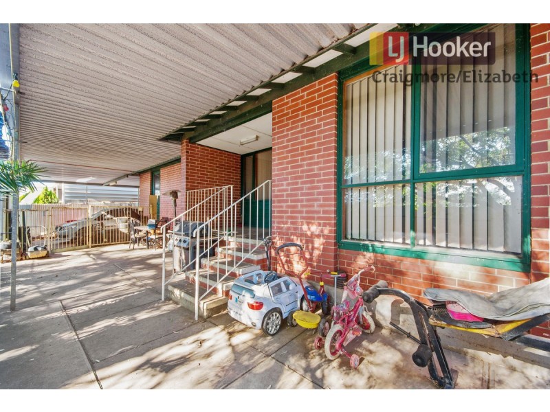 15 Paginton Crescent, Elizabeth East SA 5112