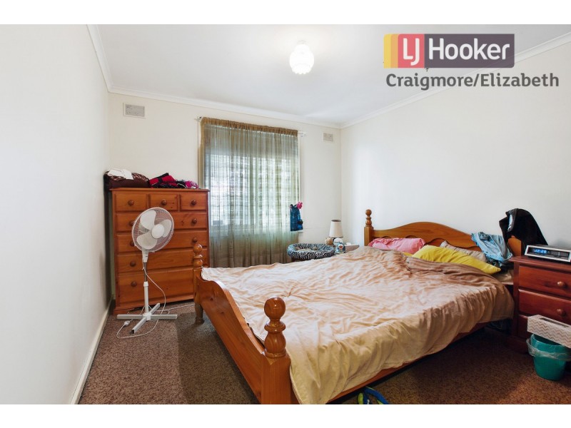 17 Barrington Road, Elizabeth Downs SA 5113