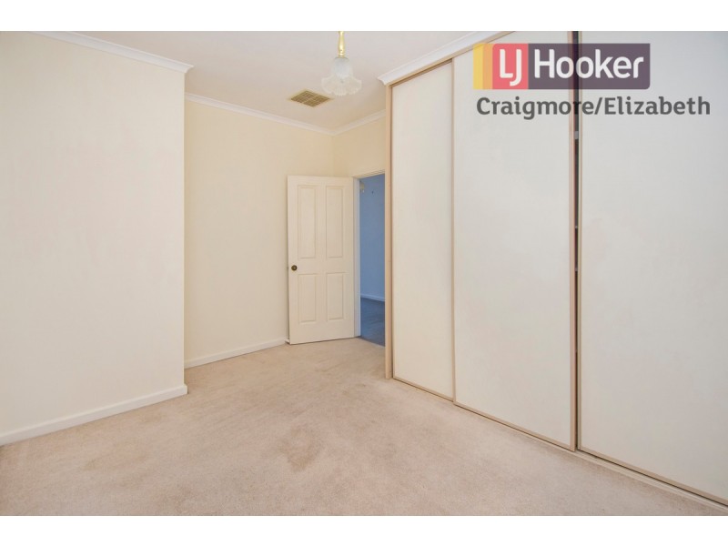 27 McKenzie Road, Elizabeth Downs SA 5113