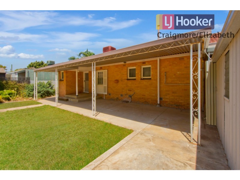27 McKenzie Road, Elizabeth Downs SA 5113