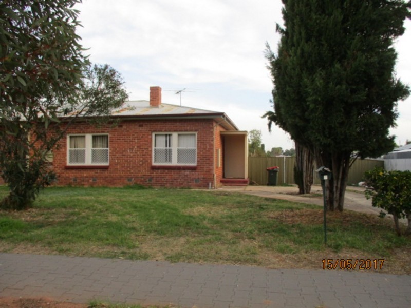 4 Worthington Road, Elizabeth East SA 5112