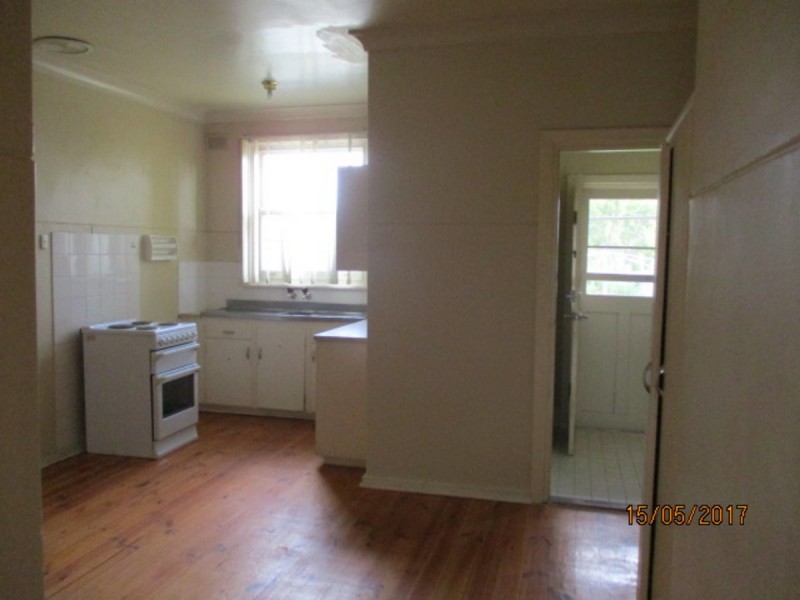 4 Worthington Road, Elizabeth East SA 5112